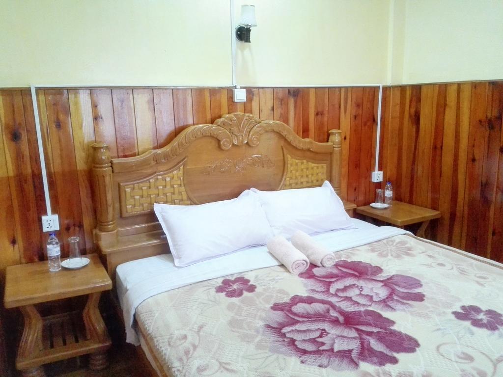 Bright Hotel Nyaungshwe Exteriör bild