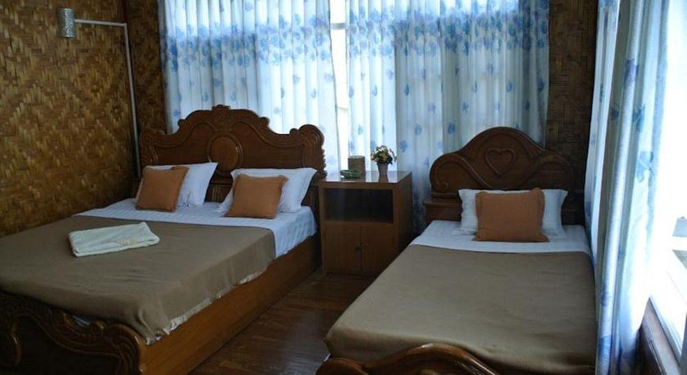 Bright Hotel Nyaungshwe Exteriör bild