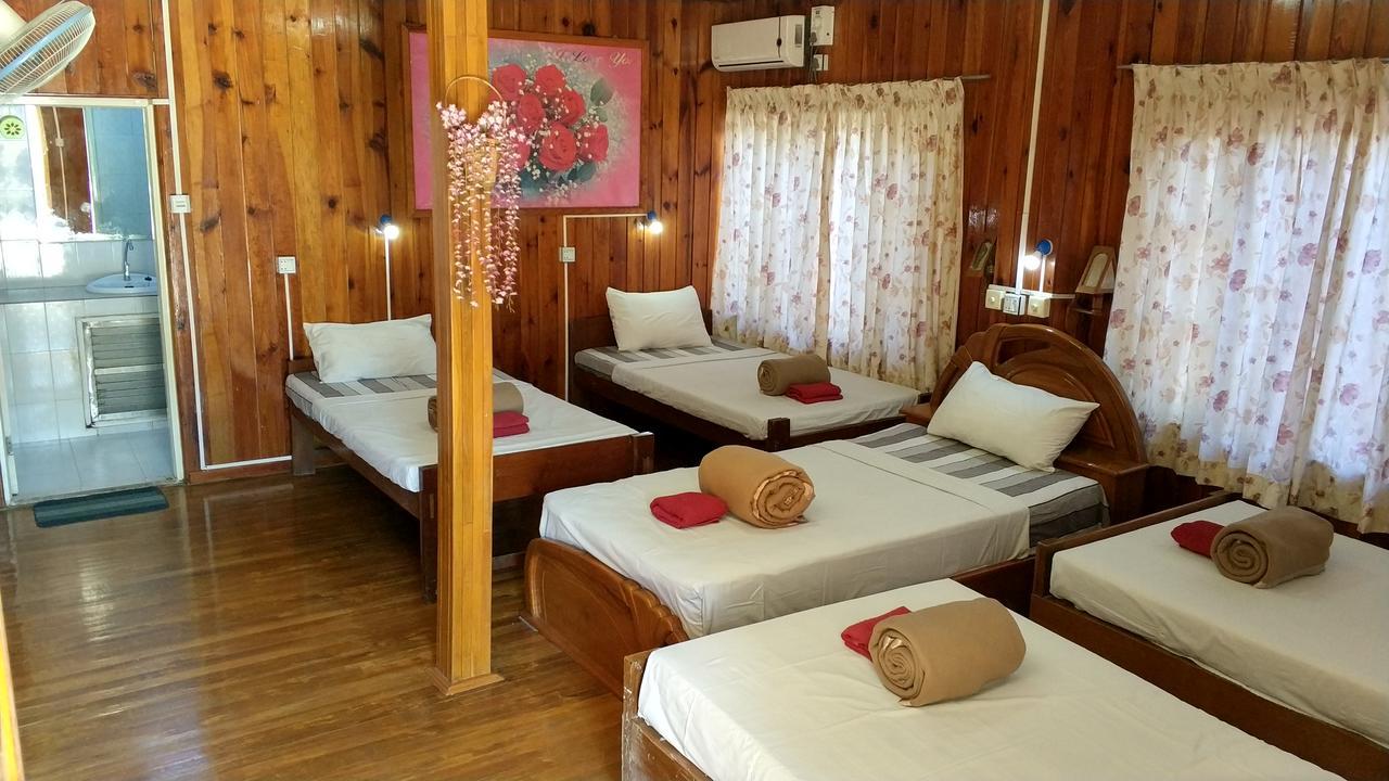 Bright Hotel Nyaungshwe Exteriör bild